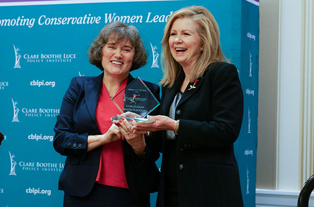 CBLPI's Michelle Easton presents Marsha Blackburn the 2016 Woman of the Year award